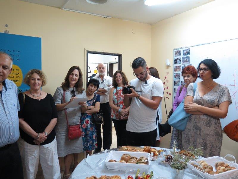 תמונה מתוך: טקס הענקת הפרסים לתחרות לכתיבה יהודית נשית