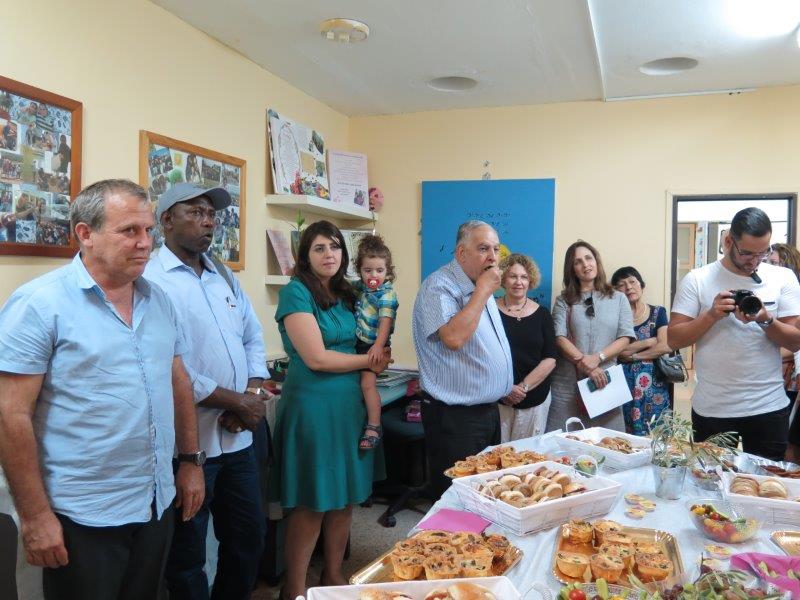 תמונה מתוך: טקס הענקת הפרסים לתחרות לכתיבה יהודית נשית